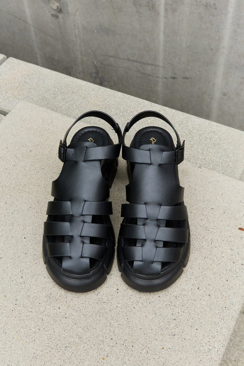 Qupid Platform Cage Stap Sandal in Black Top Trendsi